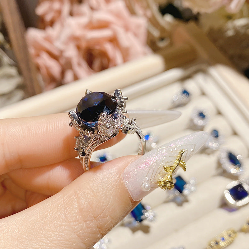 Blue corundum diopside colored treasure ring