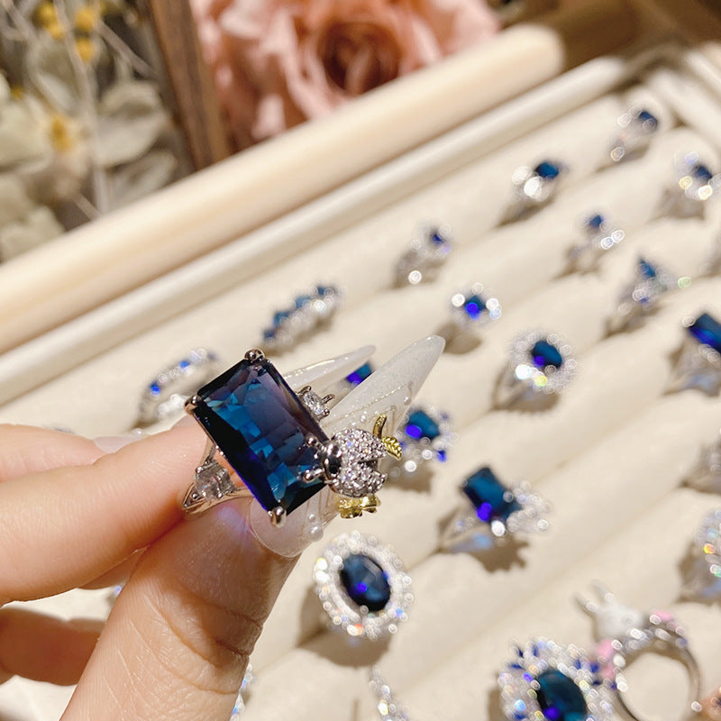 Blue corundum diopside colored treasure ring