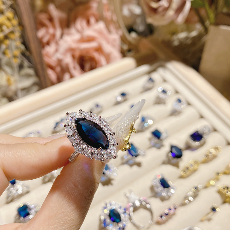 Blue corundum diopside colored treasure ring