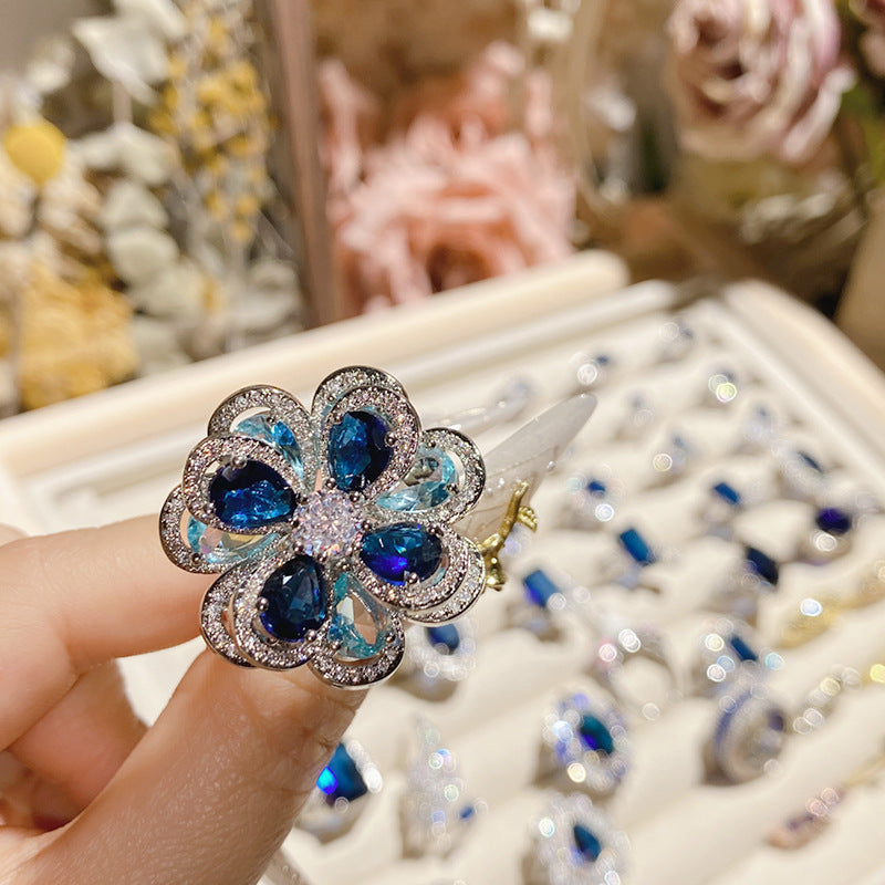 Blue corundum diopside colored treasure ring