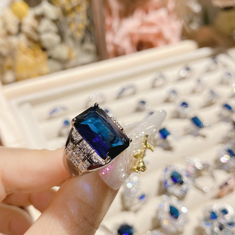 Blue corundum diopside colored treasure ring