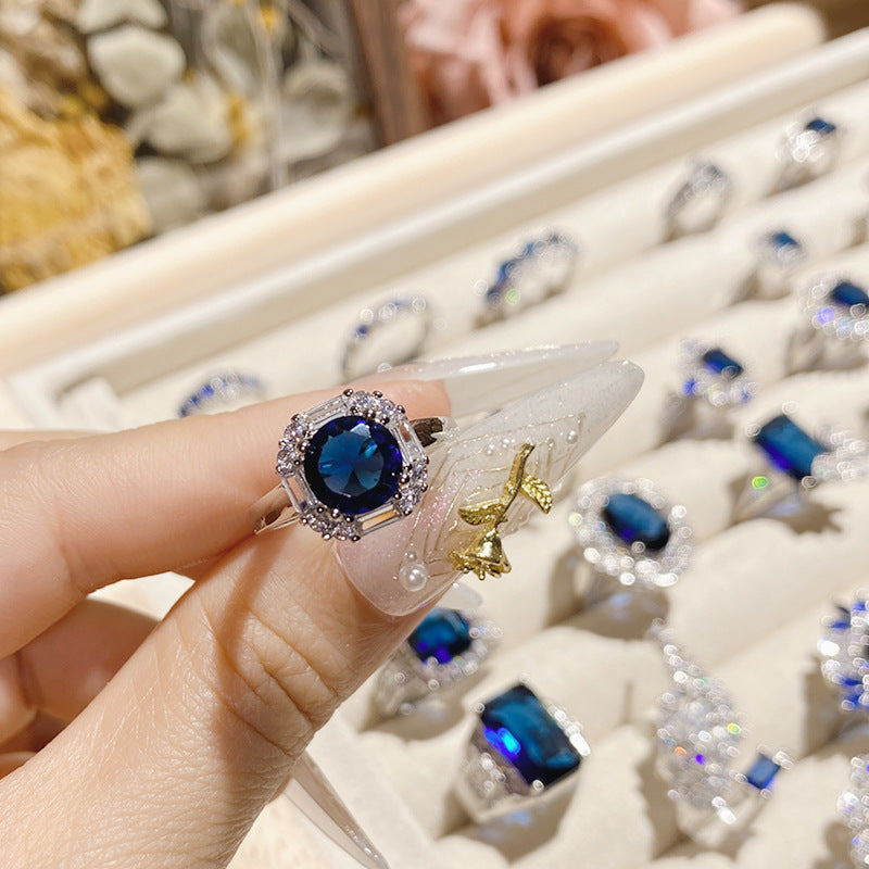 Blue corundum diopside colored treasure ring