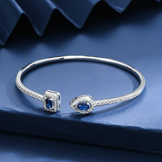 Bracelet with adjustable opening