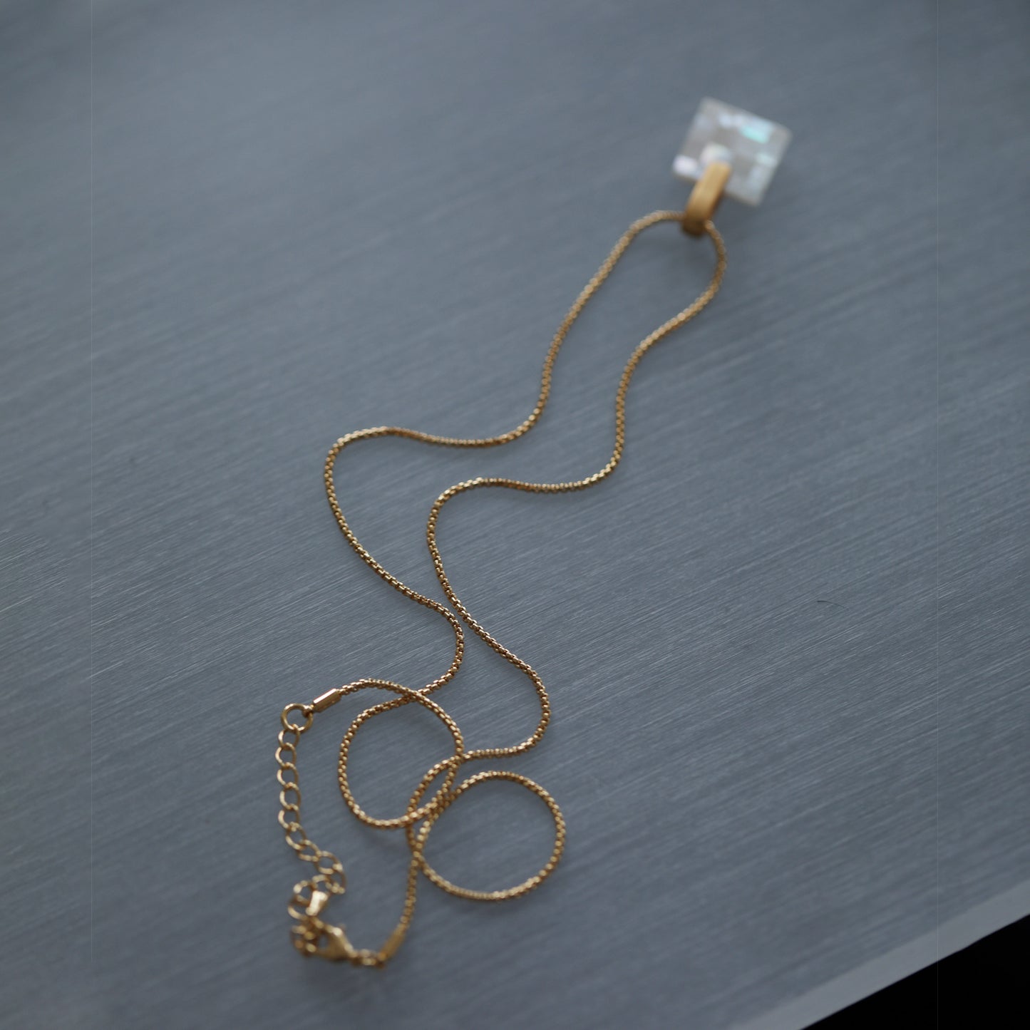 S925 silver needle high-quality stitching white shell necklace earrings set