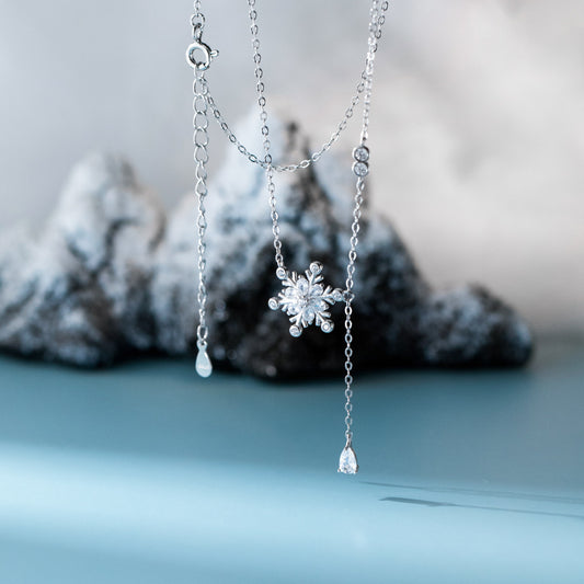 S925 sterling silver sweet Mori snowflake diamond drop necklace