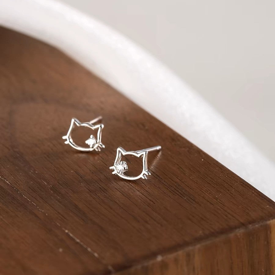 S999 sterling silver hollow cat ear nail earrings