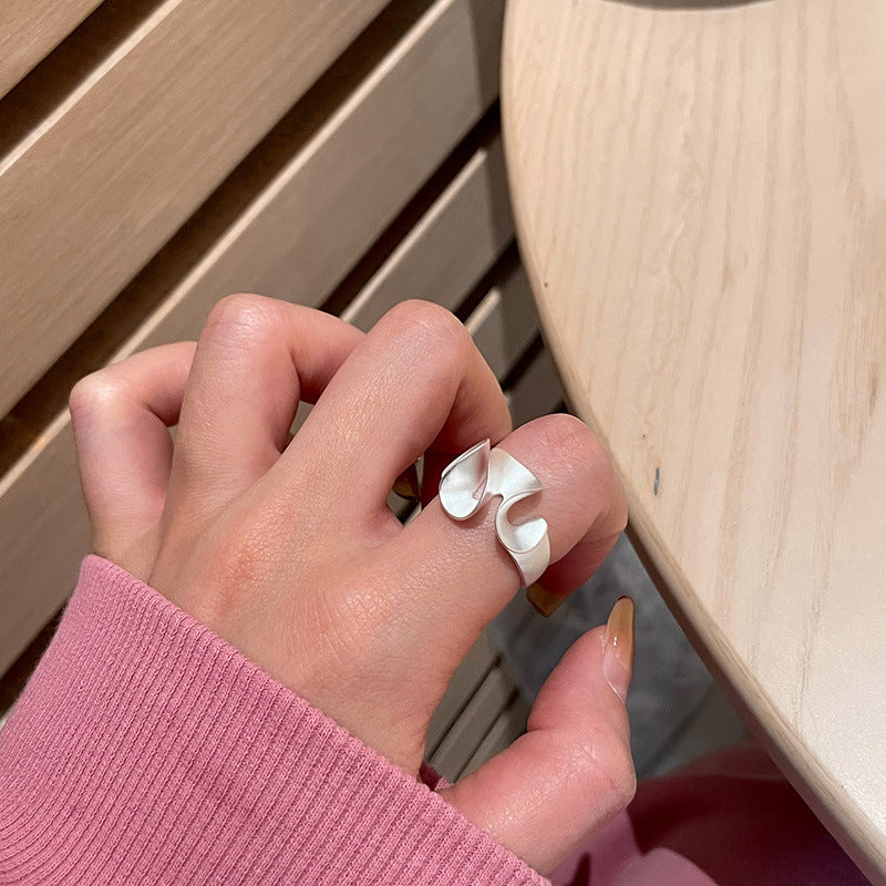 S925 sterling silver wavy skirt ring