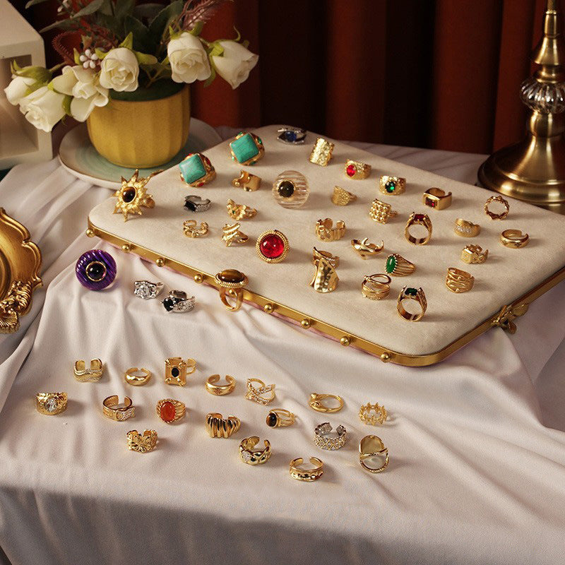 Natural stone geometric ring