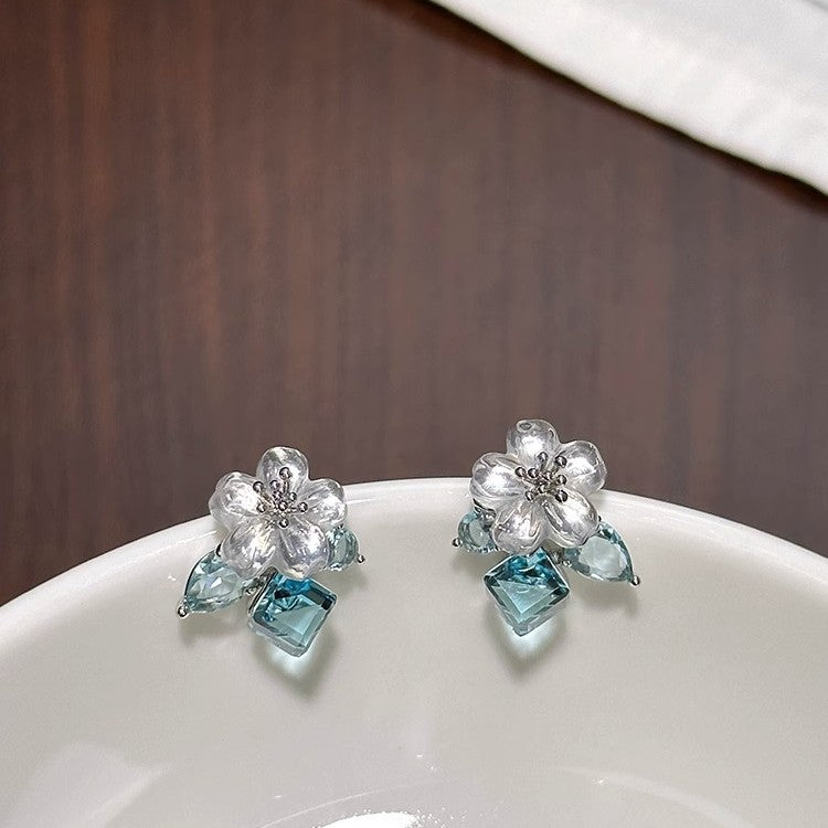 Blue flower cube rhinestone earrings
