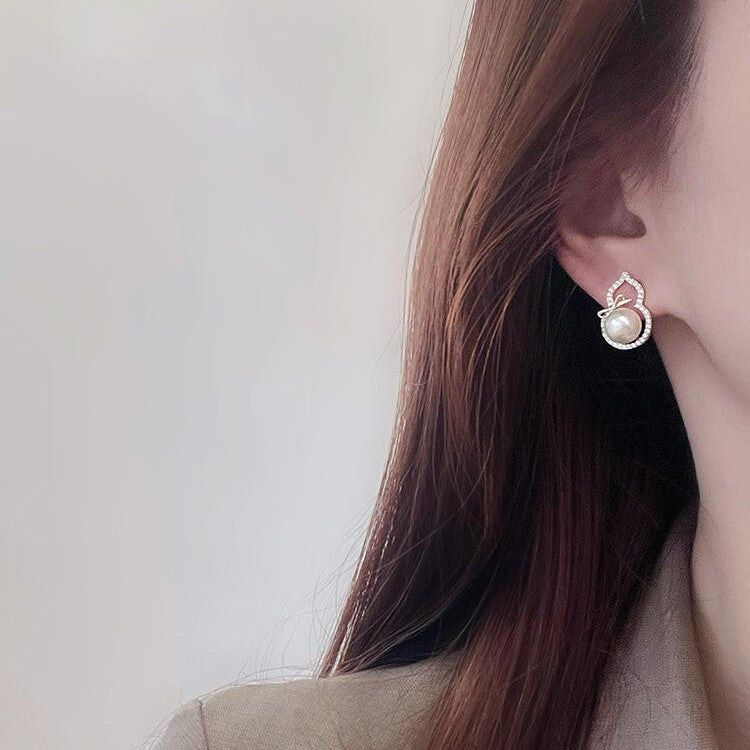 Bow gourd pearl earrings S925 sterling silver