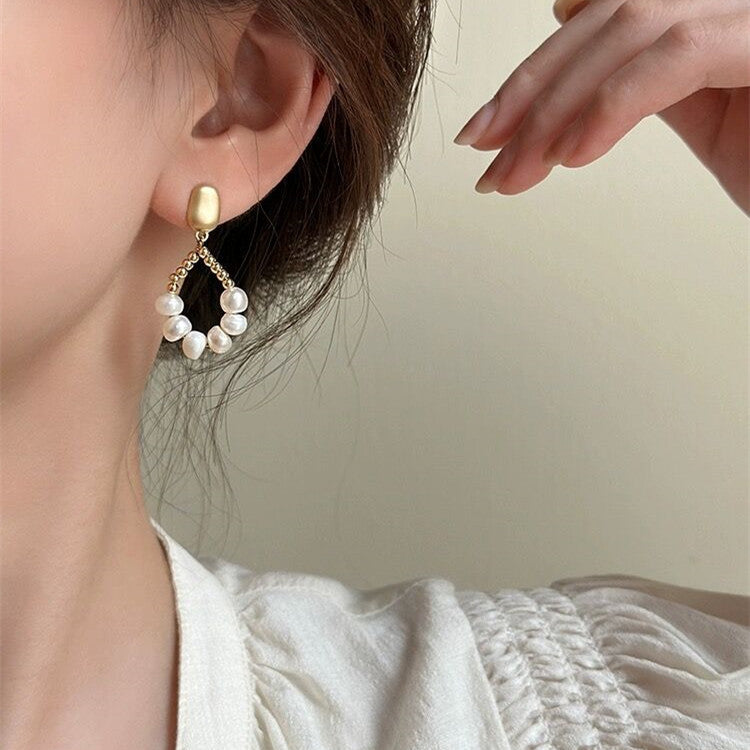 Freshwater pearl drop-shaped geometric earrings 925 silver needle