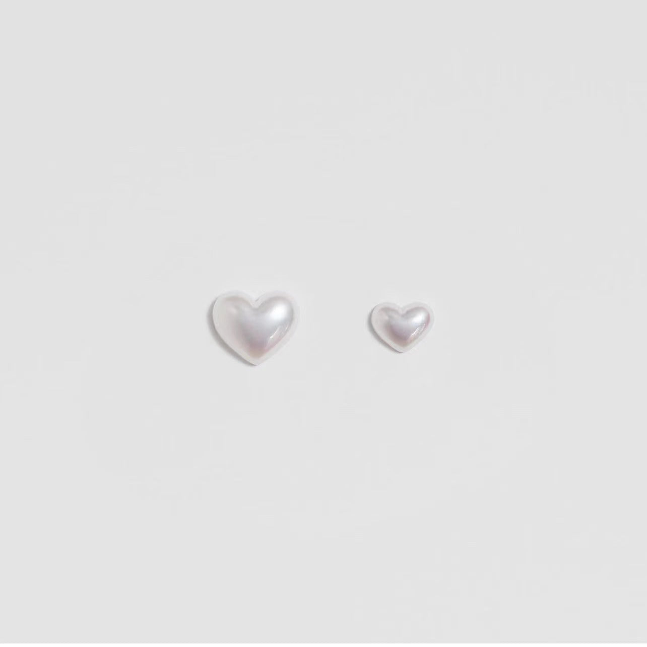 Mabei Pearl Love Earrings