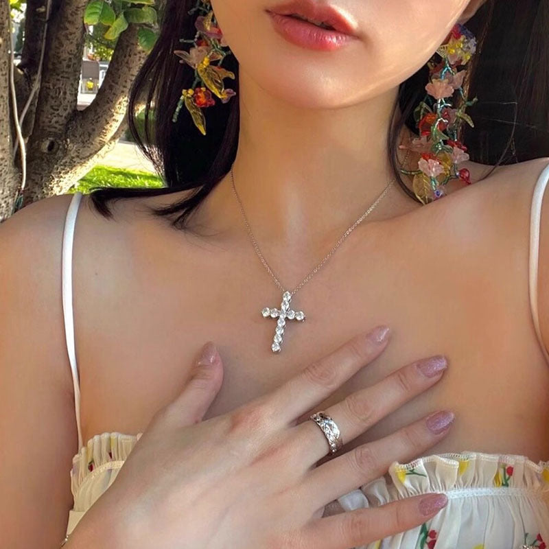 s925 sterling silver diamond cross necklace
