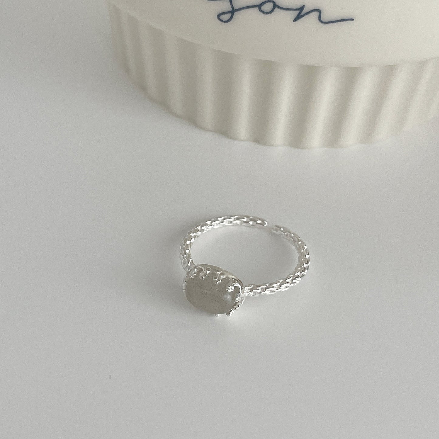 S925 Silver Geometric Oval Crystal Ore Ring