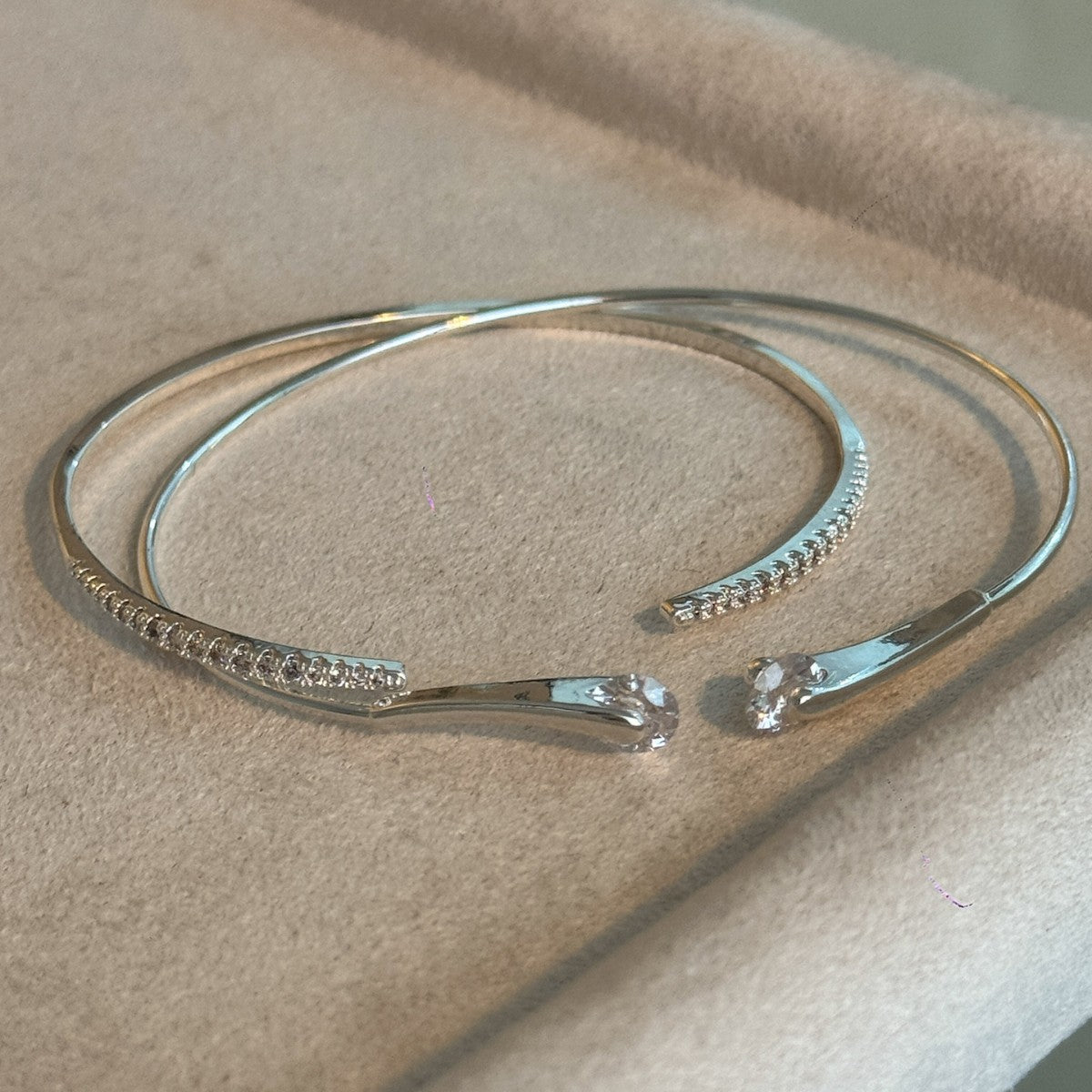 Overlapping and wearing micro-inlaid fine-row agate bracelet