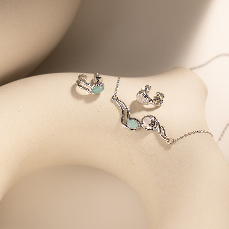 Aquamarous Necklace Earrings