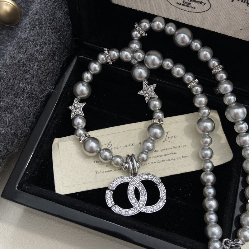 Swarovski pearls necklace