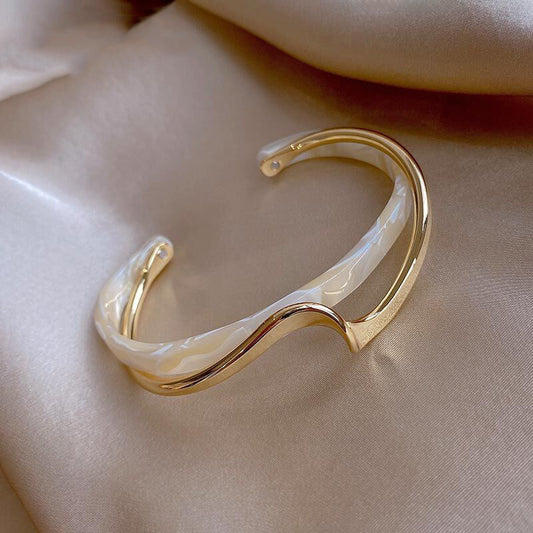 Real gold electroplated geometric bracelet