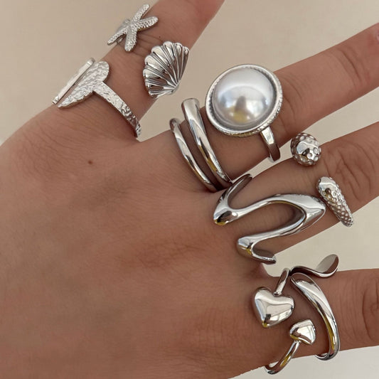 Electroplating gold on stainless steel ring in PVD vacuum furnace