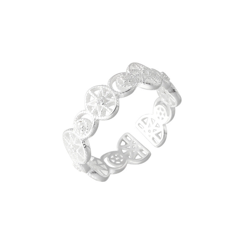 925 Sterling Silver Oval Diamond-encrusted Eight Mans Star Ring