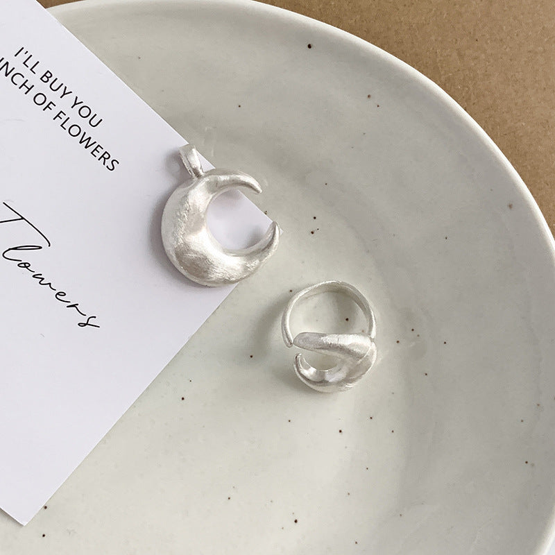 S999 Foot Silver Moon Ring