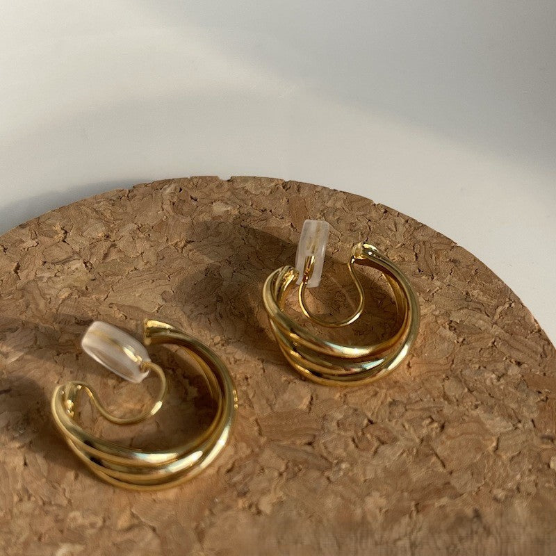 耳穴のない幾何学的な耳クリップ付き耳ネイル