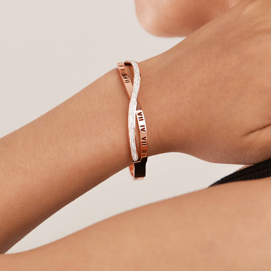 Roman Numerals Titanium Steel Bracelet