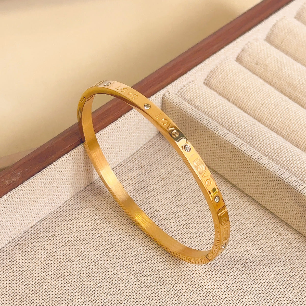 titanium steel bracelet non-fading