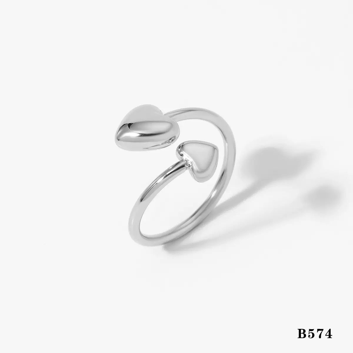 PVD真空炉でステンレス鋼リングに金めっきを施す