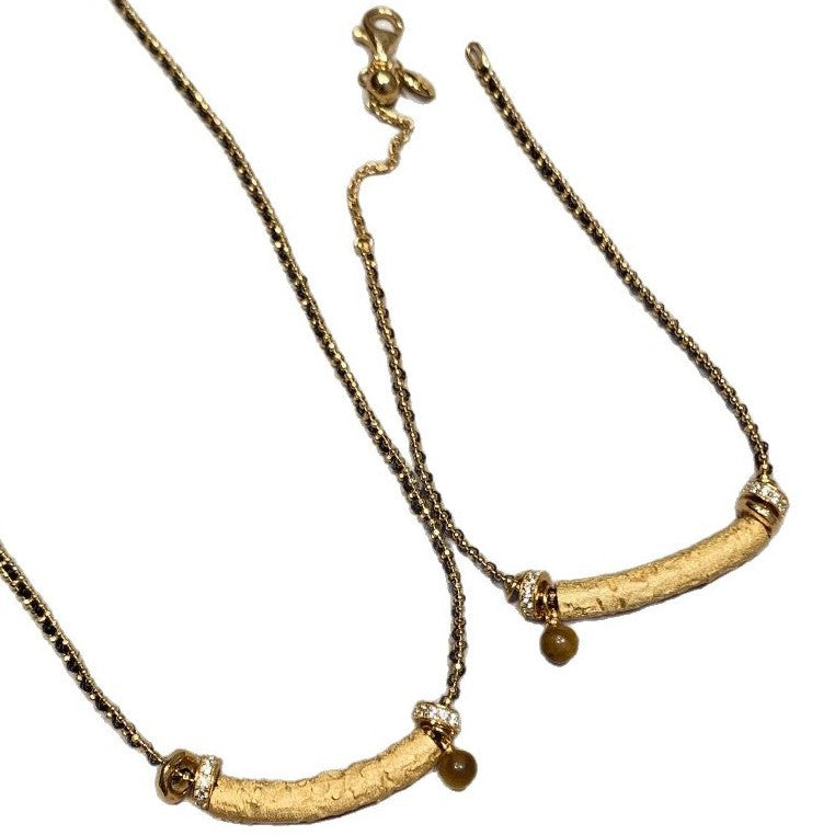 Smiling Tiger Eye Stone Black Gold Brushed Necklace Bracelet