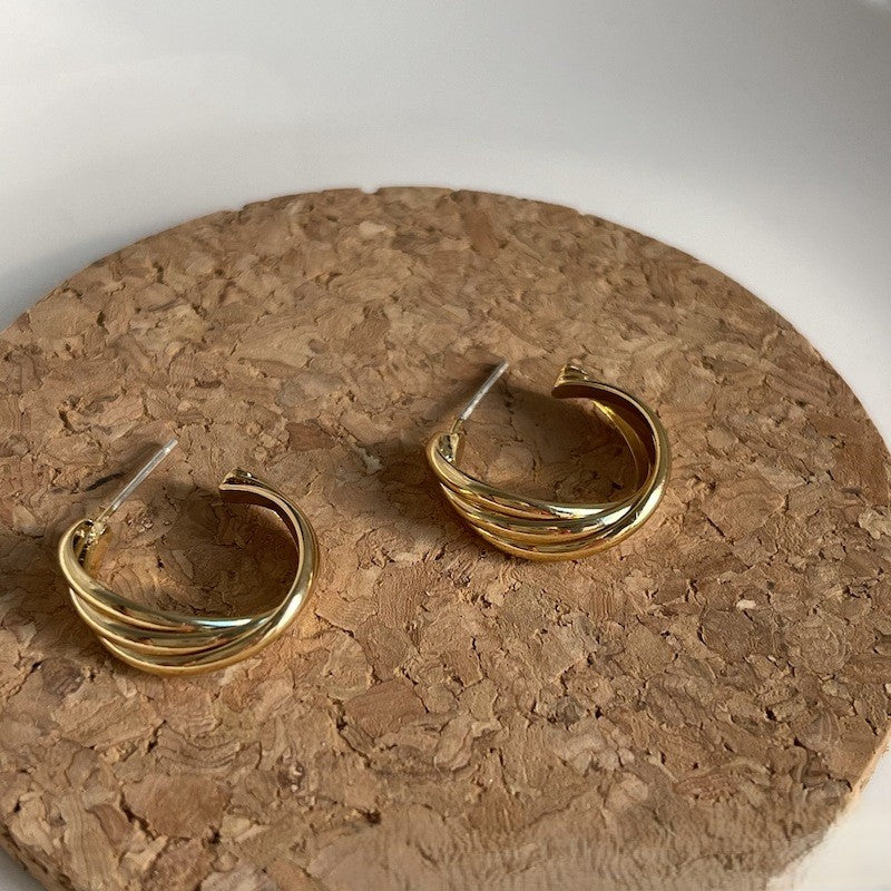 耳穴のない幾何学的な耳クリップ付き耳ネイル