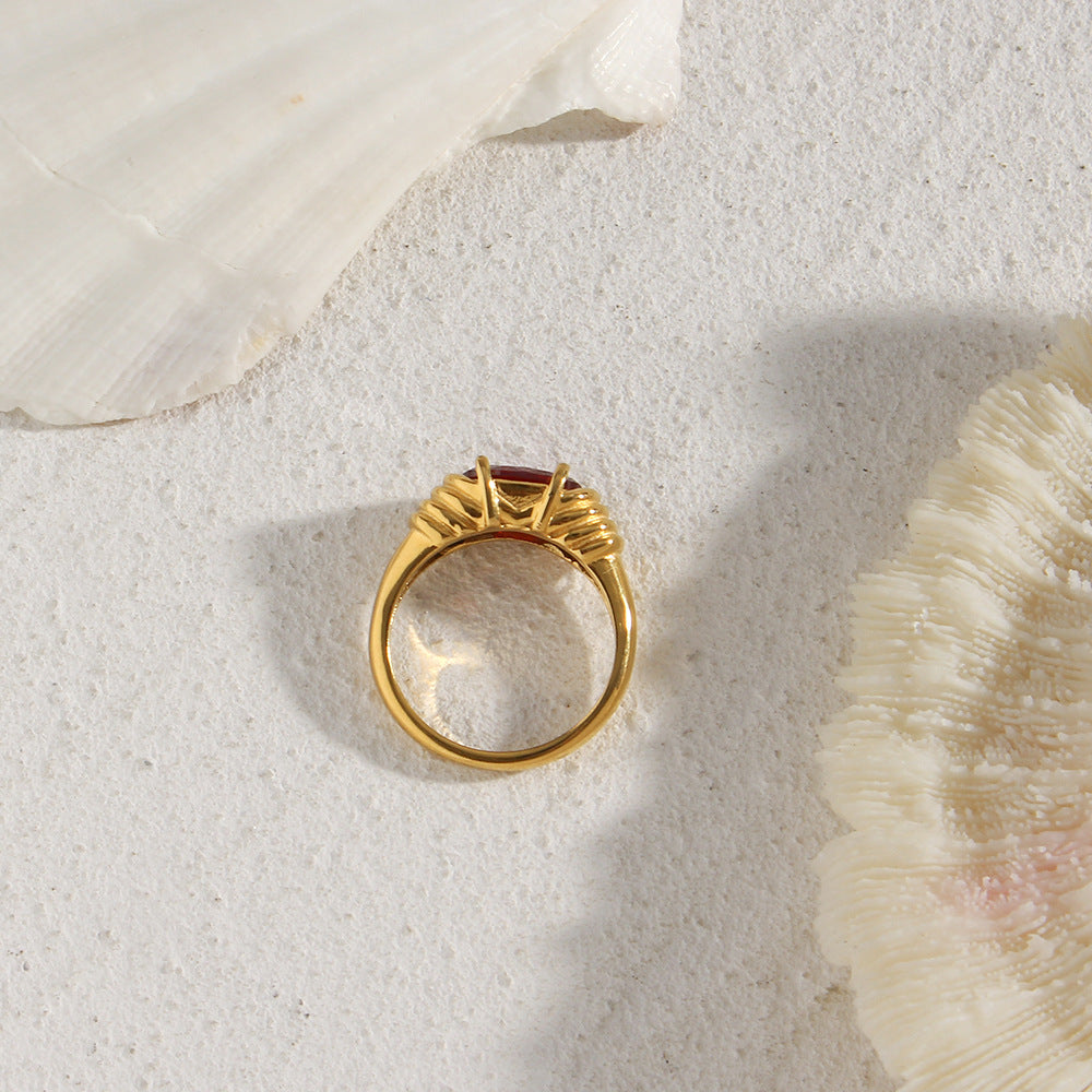 Stainless Steel Waterproof 3A Winding Pattern Oval Zircon Ring