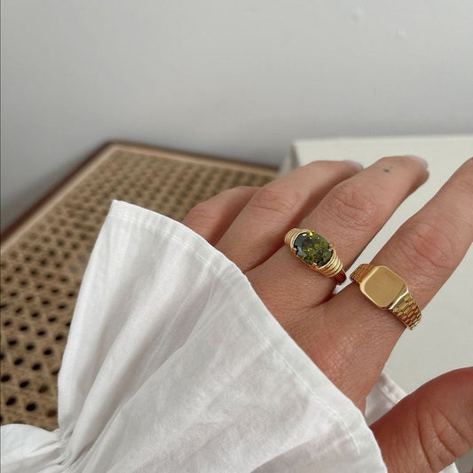 Stainless Steel Waterproof 3A Winding Pattern Oval Zircon Ring