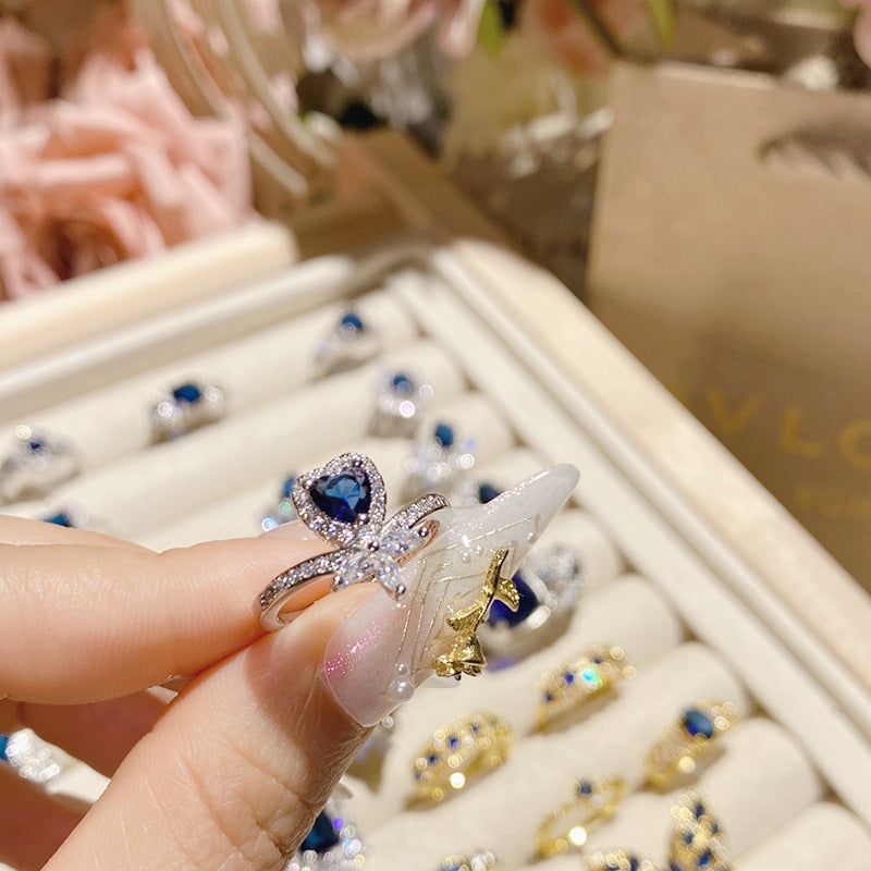 Blue corundum diopside colored treasure ring