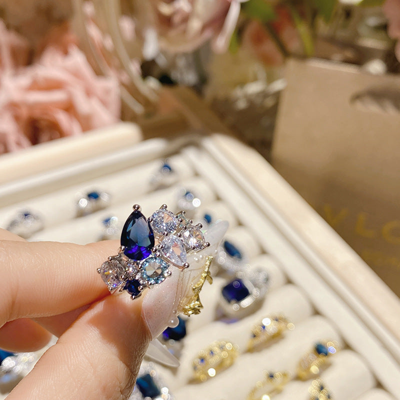 Blue corundum diopside colored treasure ring