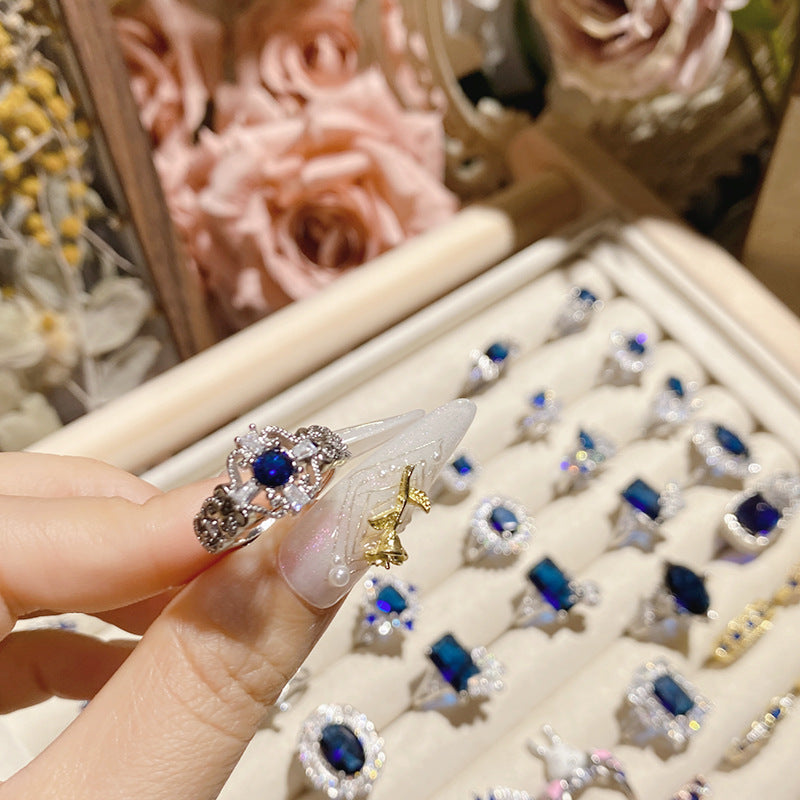 Blue corundum diopside colored treasure ring