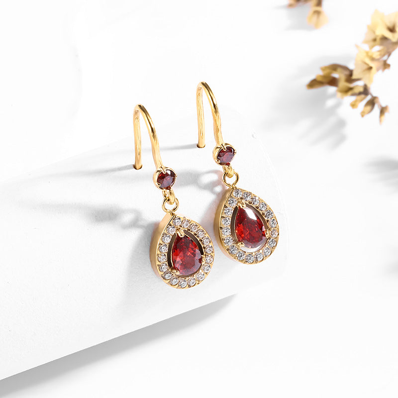 أقراط من الفولاذ المقاوم للصدأ عيار 18 قيراطًا مرصعة بالزركون، مصنوعة من الذهب والتيتانيوم