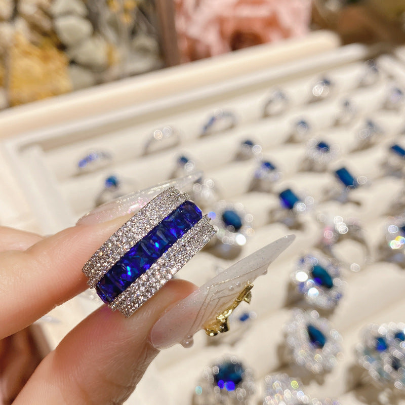 Blue corundum diopside colored treasure ring