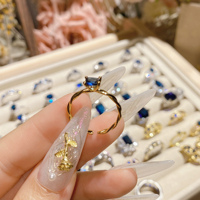 Blue corundum diopside colored treasure ring