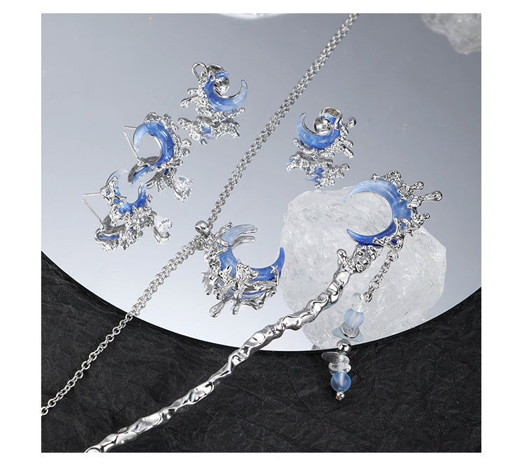 Blue moon necklace earrings