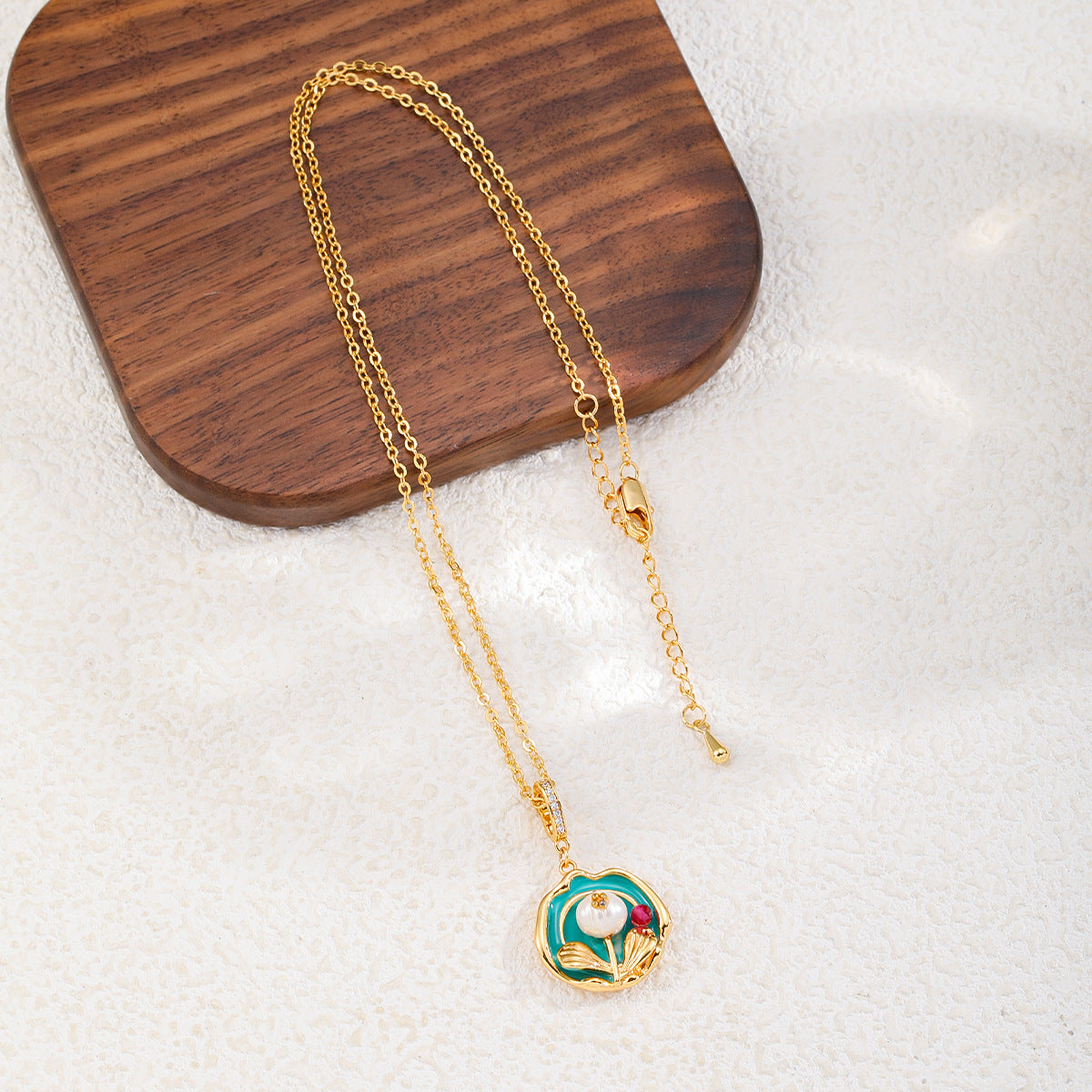 Copper-plated 18k gold oil painting pearl necklace