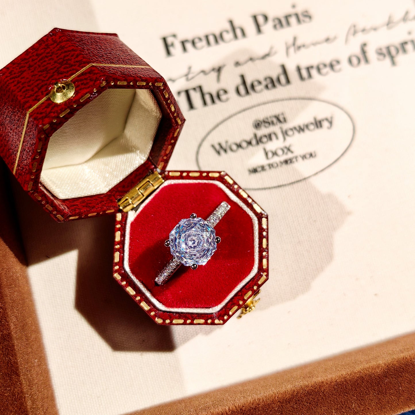 Roses inlaid with high carbon diamond colorful diamond necklace earrings ring set