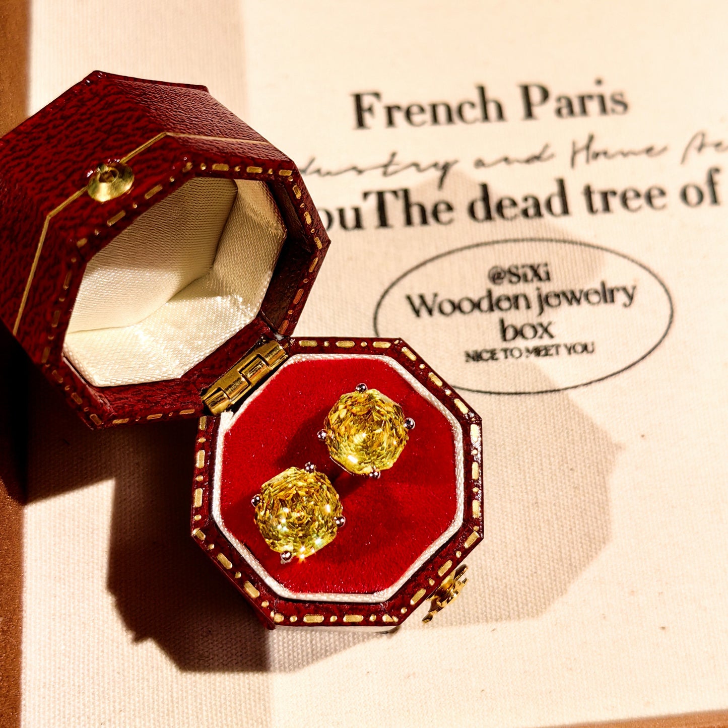 Roses inlaid with high carbon diamond colorful diamond necklace earrings ring set