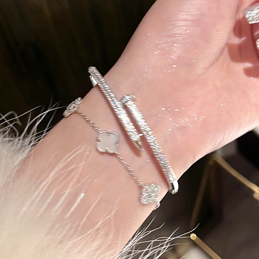 Full-drilled nail bracelet