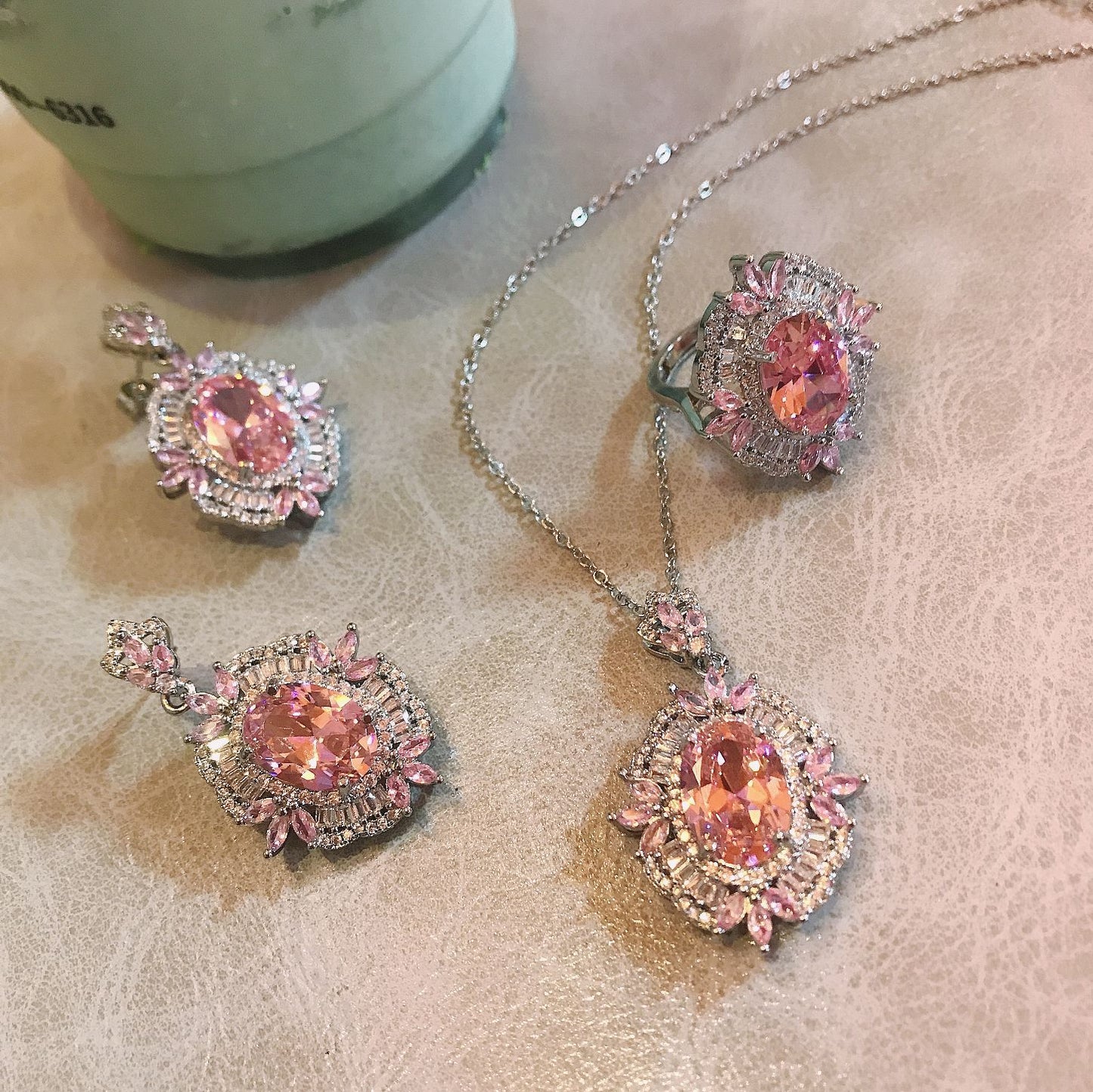 Gold-plated micro-inlaid zirconium diamond ring earrings necklace set