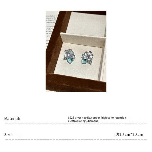 Blue flower cube rhinestone earrings