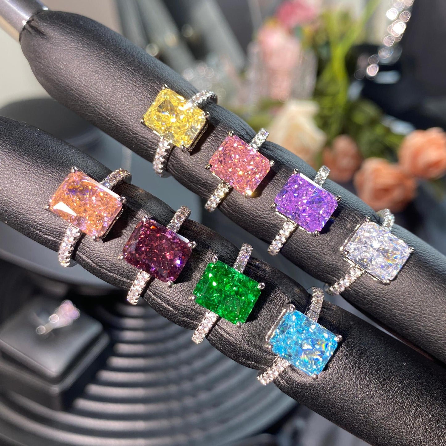 High-carbon diamond gold electroplating ring with adjustable opening