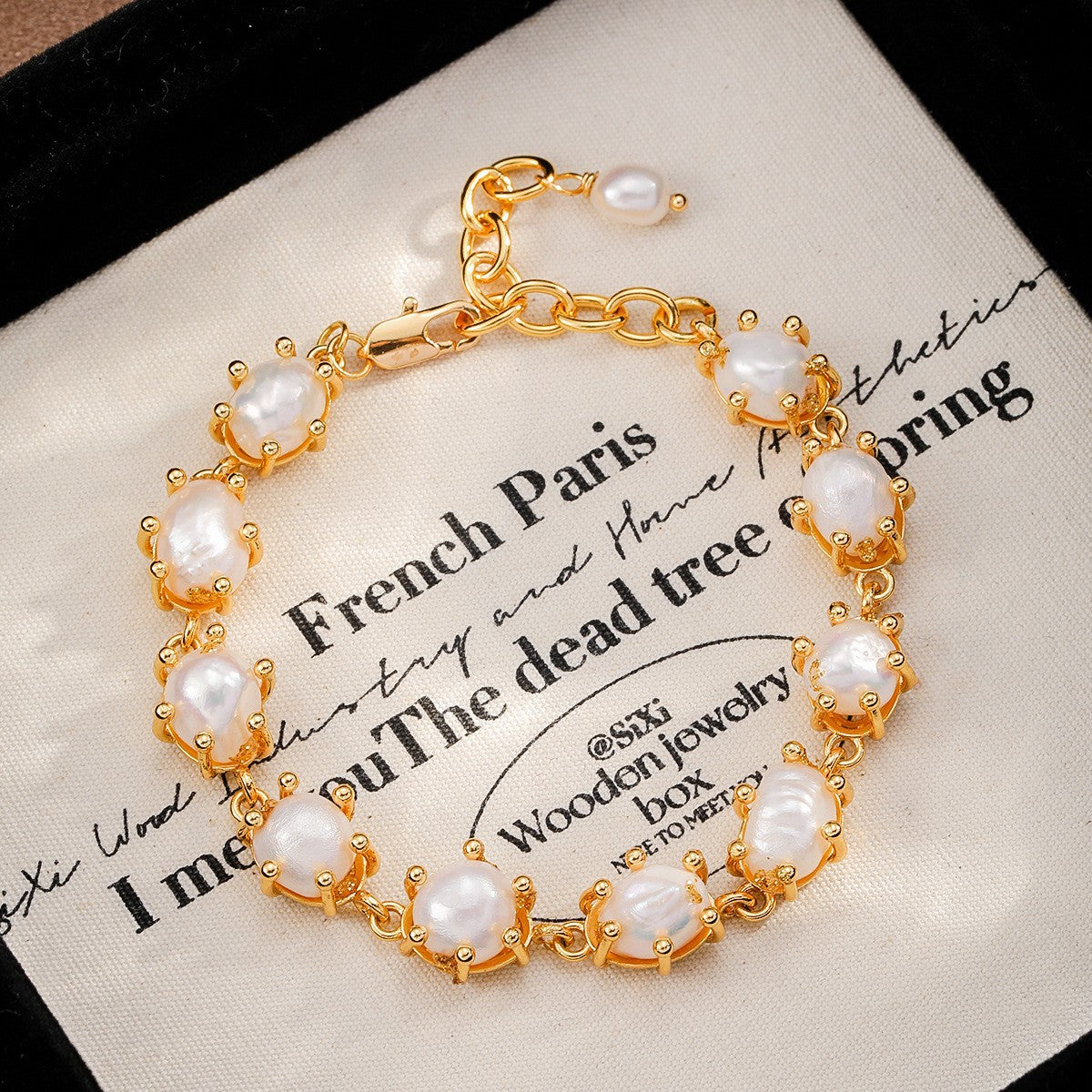 Copper plated 18k gold natural pearl bracelet does not fade.