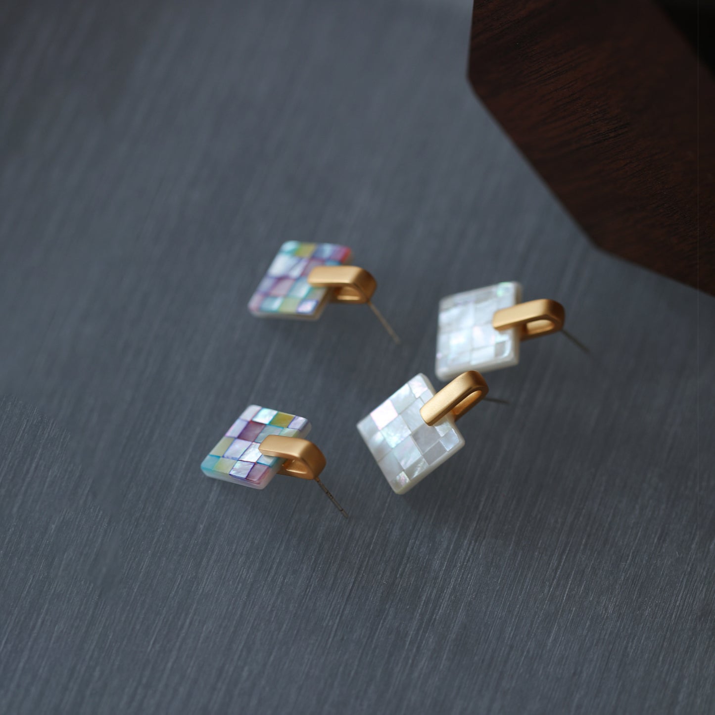 S925 silver needle high-quality stitching white shell necklace earrings set