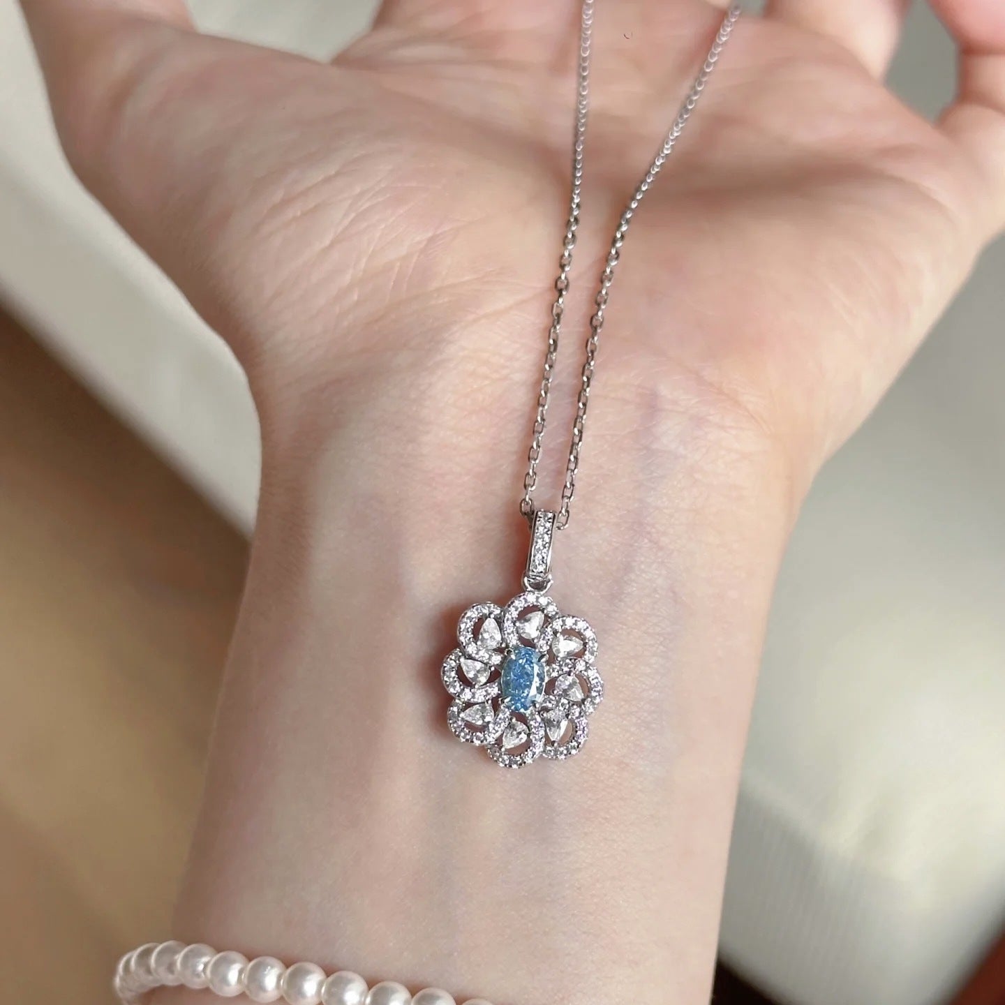 Hollow aquamarine full diamond flower ring necklace earrings set